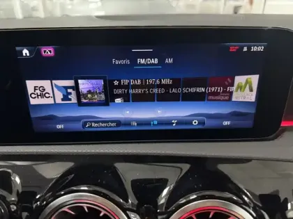 Photo 12 Mercedes Classe A 180 d AMG Line