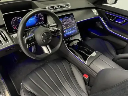 Photo 18 Mercedes CLA 580 e Hybrid EQ 4MATIC Limousi