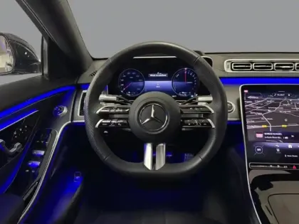 Photo 8 Mercedes CLA 580 e Hybrid EQ 4MATIC Limousi