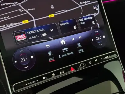 Photo 14 Mercedes CLA 580 e Hybrid EQ 4MATIC Limousi