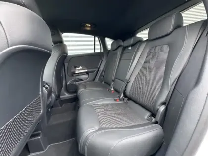 Photo 11 Mercedes GLA 200 Progressive Line