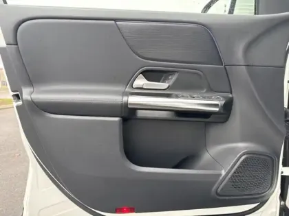 Photo 13 Mercedes GLA 200 Progressive Line