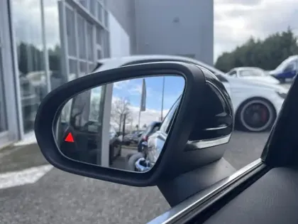 Photo 16 Mercedes Classe A 200 d AMG Line