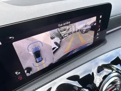 Photo 18 Mercedes Classe A 200 d AMG Line