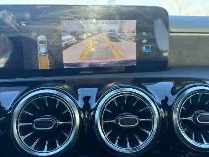 Photo 14 Mercedes Classe A 250 e AMG Line