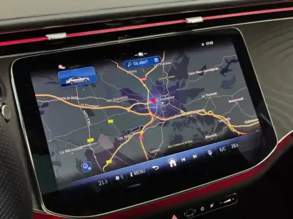 Photo 12 Mercedes Classe E  220 d AMG Line Berlin