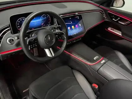 Photo 18 Mercedes Classe E  220 d AMG Line Berlin