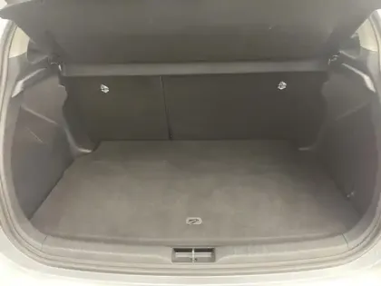 Photo 9 Toyota Yaris Hybride 116h Design PAC