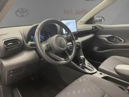 Photo 13 Toyota Yaris Hybride 116h Design PAC