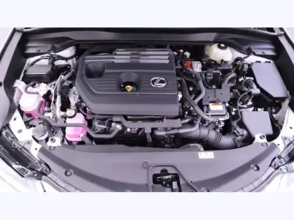 Photo 27 Lexus UX 300h 2WD Le HYBRIDE MC TECHNO