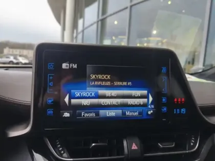 Photo 6 Toyota C-HR 1.8 HYBRIDE 122 DISTINCTIVE