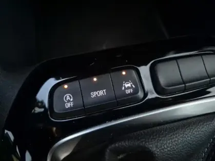 Photo 14 Opel Corsa VI 1.5 Diesel 100ch GS Line