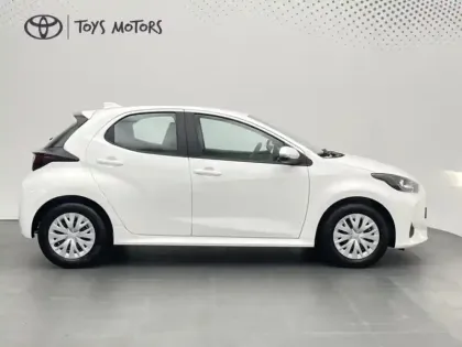 Photo 11 Toyota Yaris 116h Dynamic