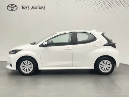 Photo 8 Toyota Yaris 116h Dynamic