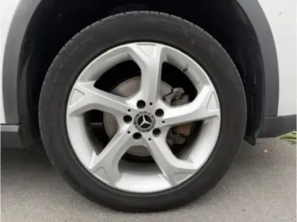 Photo 8 Mercedes GLA 200 d Sensation