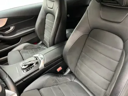 Photo 20 Mercedes Classe C 220 d AMG Line