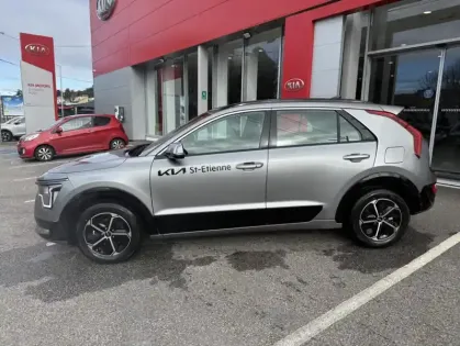 Photo 16 Kia Niro 1.6 GDi 138 ch HEV DCT6 Active
