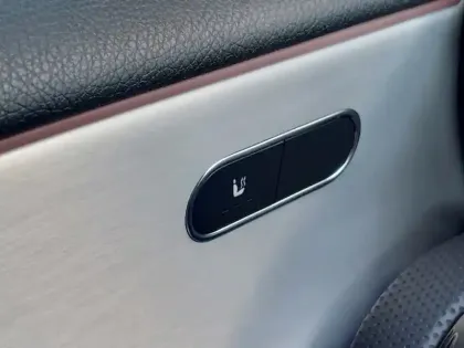 Photo 14 Mercedes Classe A 200 d AMG Line