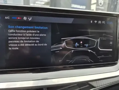 Photo 13 Peugeot 208 II 100 ch Style