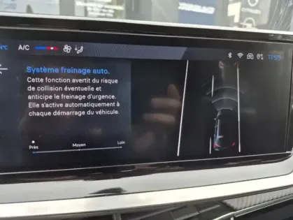 Photo 12 Peugeot 208 II 100 ch Style