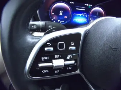 Photo 10 Mercedes Classe C Berline 300 e 4MATIC Avantgarde Line Cla