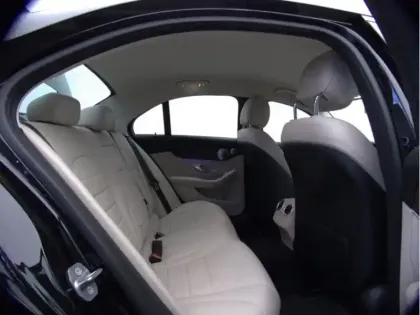 Photo 17 Mercedes Classe C Berline 300 e 4MATIC Avantgarde Line Cla