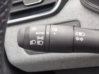 Photo 48 Renault Clio V Evolution Blue dCi 100 -25