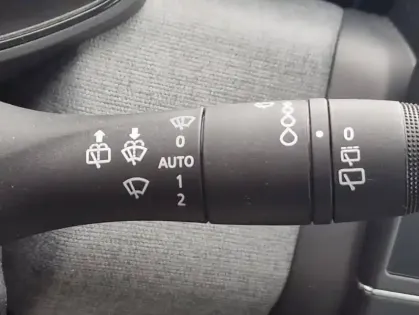 Photo 49 Renault Clio V Evolution Blue dCi 100 -25