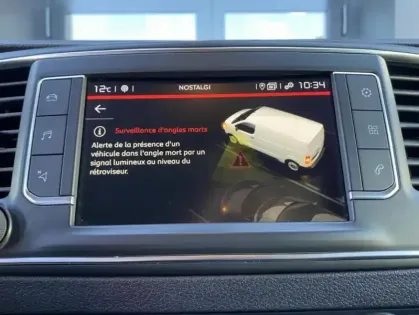 Photo 9 Citroën Jumpy III M BlueHDi 180 S&S EAT8 Driver