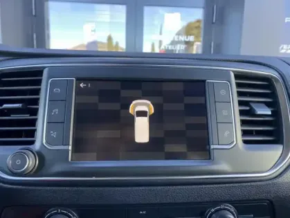 Photo 10 Citroën Jumpy III M BlueHDi 180 S&S EAT8 Driver