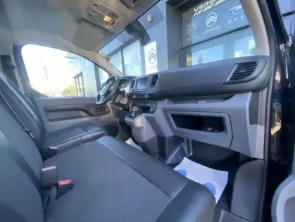 Photo 31 Citroën Jumpy III M BlueHDi 180 S&S EAT8 Driver