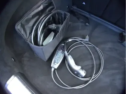 Photo 11 Mercedes Classe E 350 de 4MATIC AMG Line