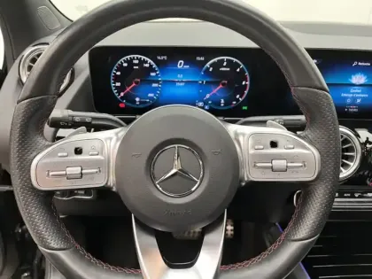 Photo 14 Mercedes GLA 200 d AMG Line