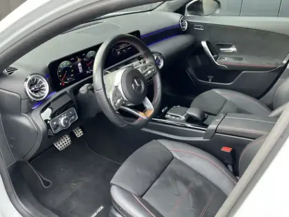 Photo 22 Mercedes Classe A 200 AMG Line