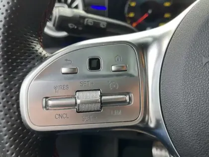 Photo 18 Mercedes Classe A 200 AMG Line