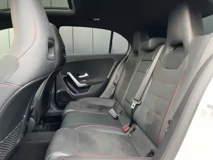 Photo 24 Mercedes Classe A 200 AMG Line