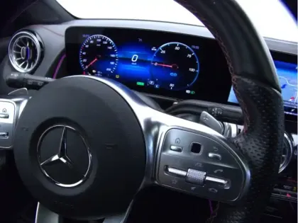 Photo 16 Mercedes Classe B 250 AMG Line