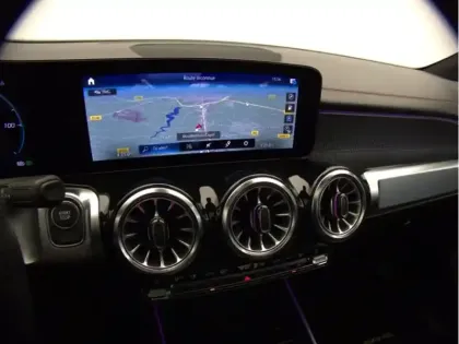 Photo 17 Mercedes Classe B 250 AMG Line