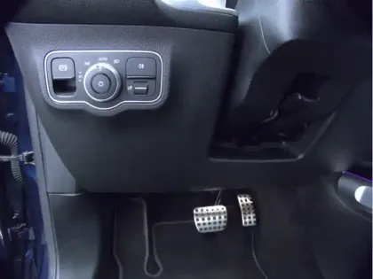 Photo 13 Mercedes Classe B 250 AMG Line