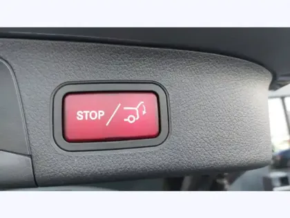 Photo 10 Mercedes GLA 200 d Progressive Line