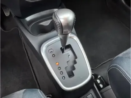 Photo 13 Toyota Yaris Gén. III Ph3 GR SPORT 5