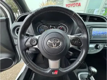 Photo 6 Toyota Yaris Gén. III Ph3 GR SPORT 5