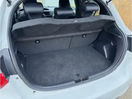 Photo 7 Toyota Yaris Gén. III Ph3 GR SPORT 5