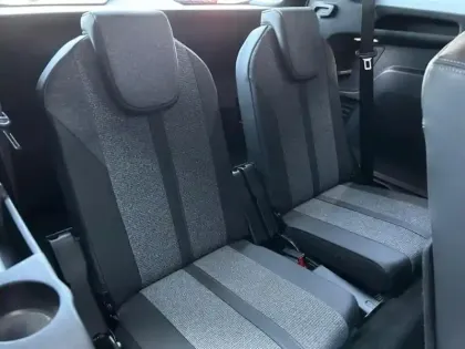 Photo 7 Peugeot 5008  1.2 PureTech 130ch E6.c Allure S&S