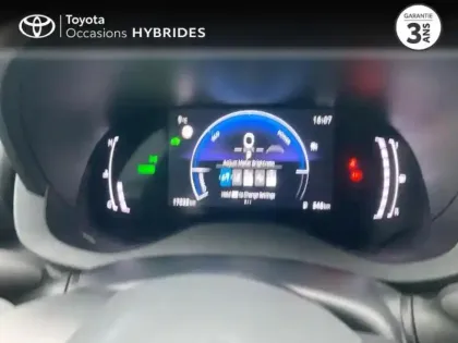 Photo 13 Toyota Yaris  Cross 116h Dynamic Business MC24