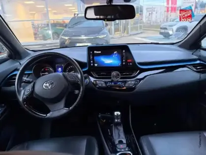 Photo 14 Toyota C-HR  122h Collection 2WD E-CVT RC18