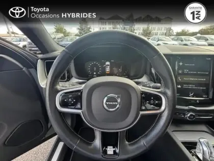 Photo 12 Volvo Xc60 Gén. II Ph1 R-Design  5