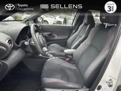 Photo 10 Toyota Yaris  Cross 116h GR Sport MY22