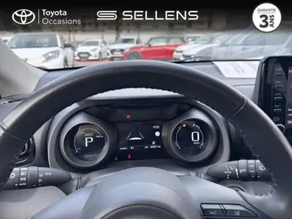 Photo 12 Toyota Yaris  116h Design 5p MY22