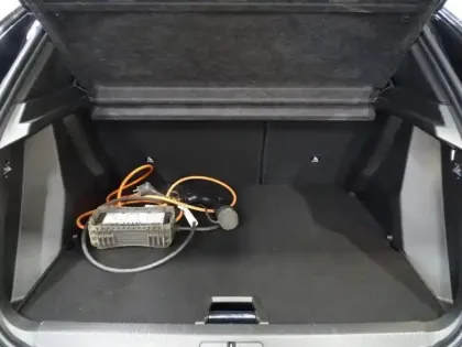 Photo 12 Peugeot 2008  e- 136ch Allure Business